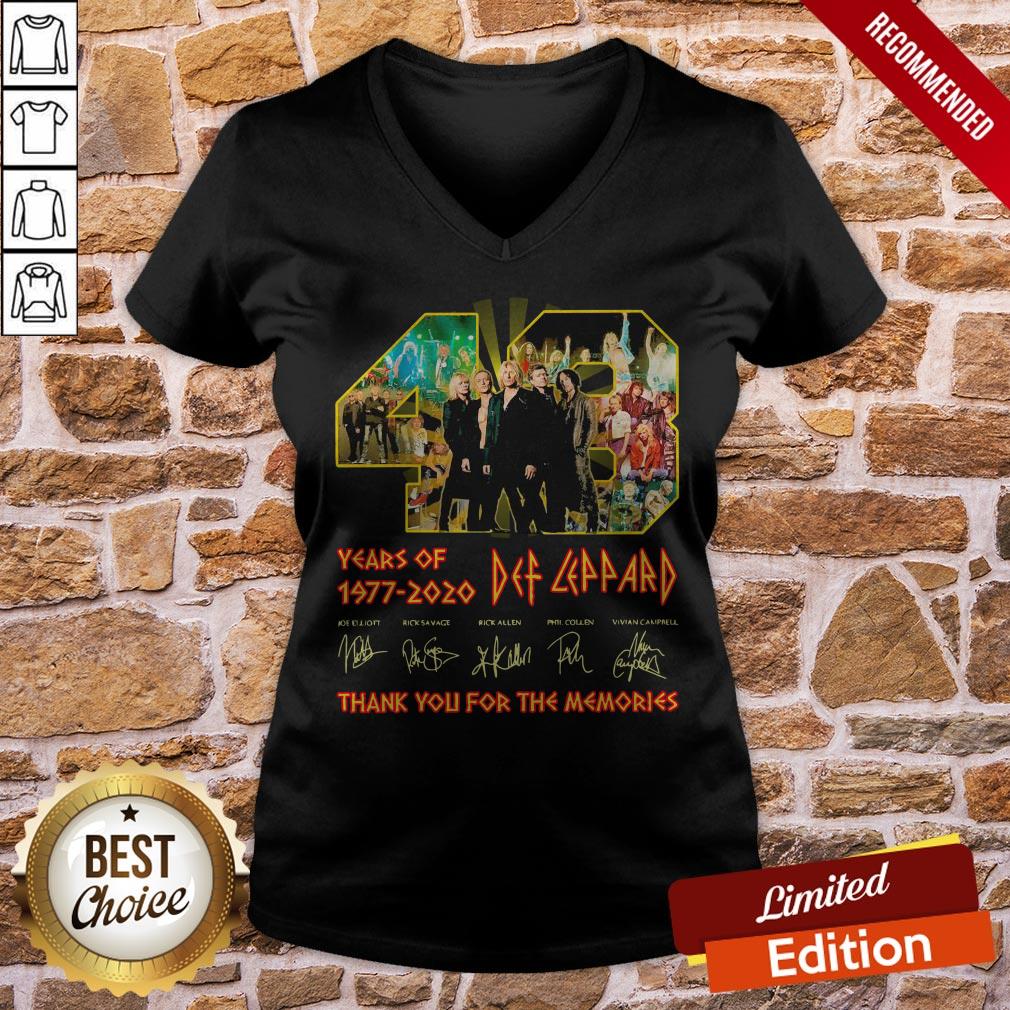 48 Years Of 1977 2020 Def Leppard Thank You For The Memories Signatures Shirt - Image 2
