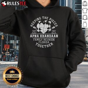 Alternative view of Awesome Apna Khandaan Family Reunion T-Shirt
