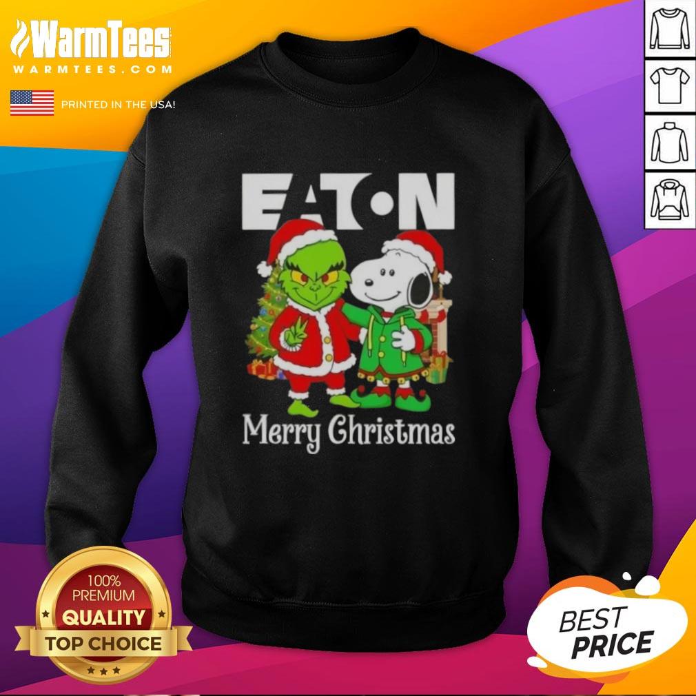 Awesome Eaton Corporation X Grinch And Snoopy Merry Christmas T-Shirt - Image 5