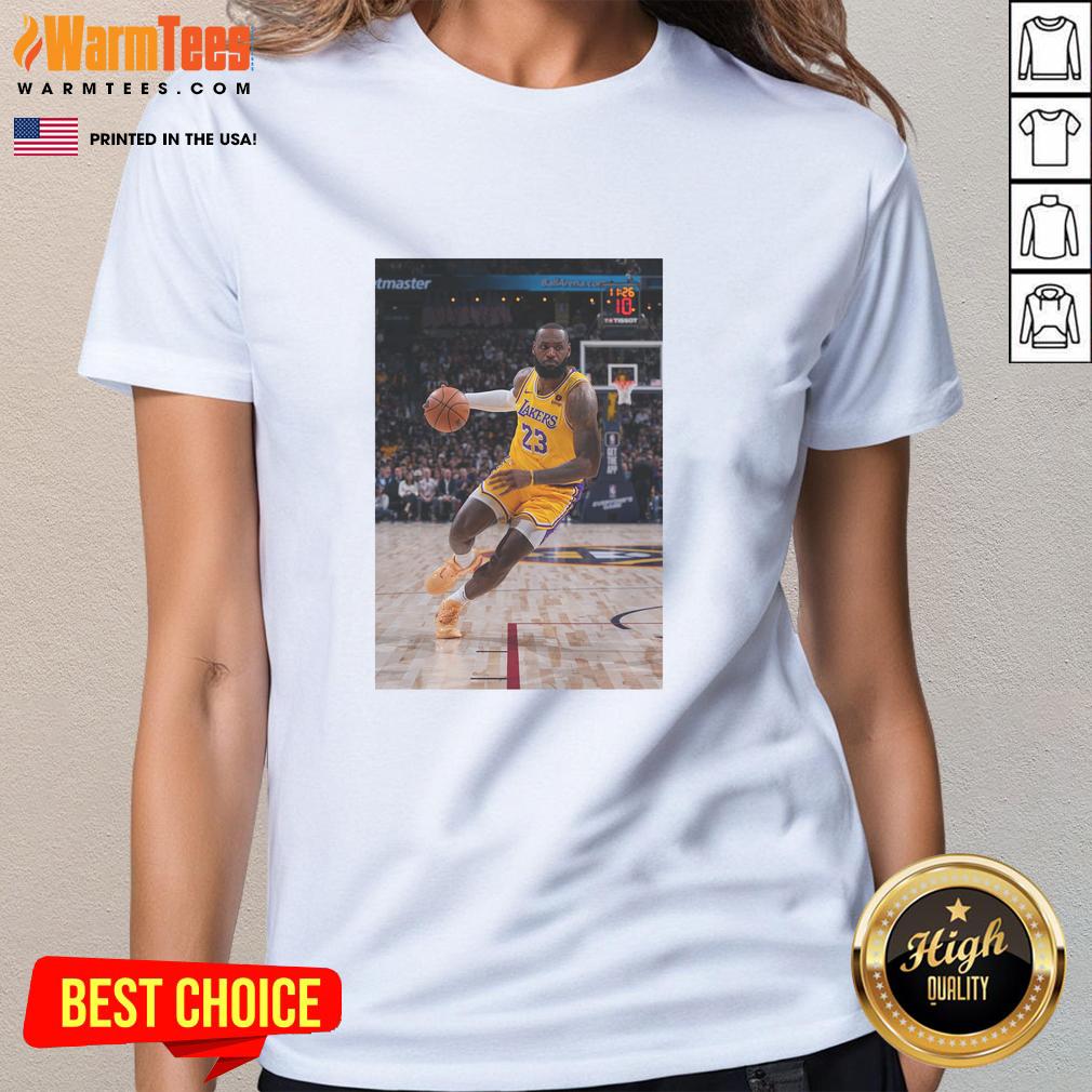 Awesome LeBron Los Angeles Lakers Basketball Number 23 Superstar Pose T-Shirt - Image 3