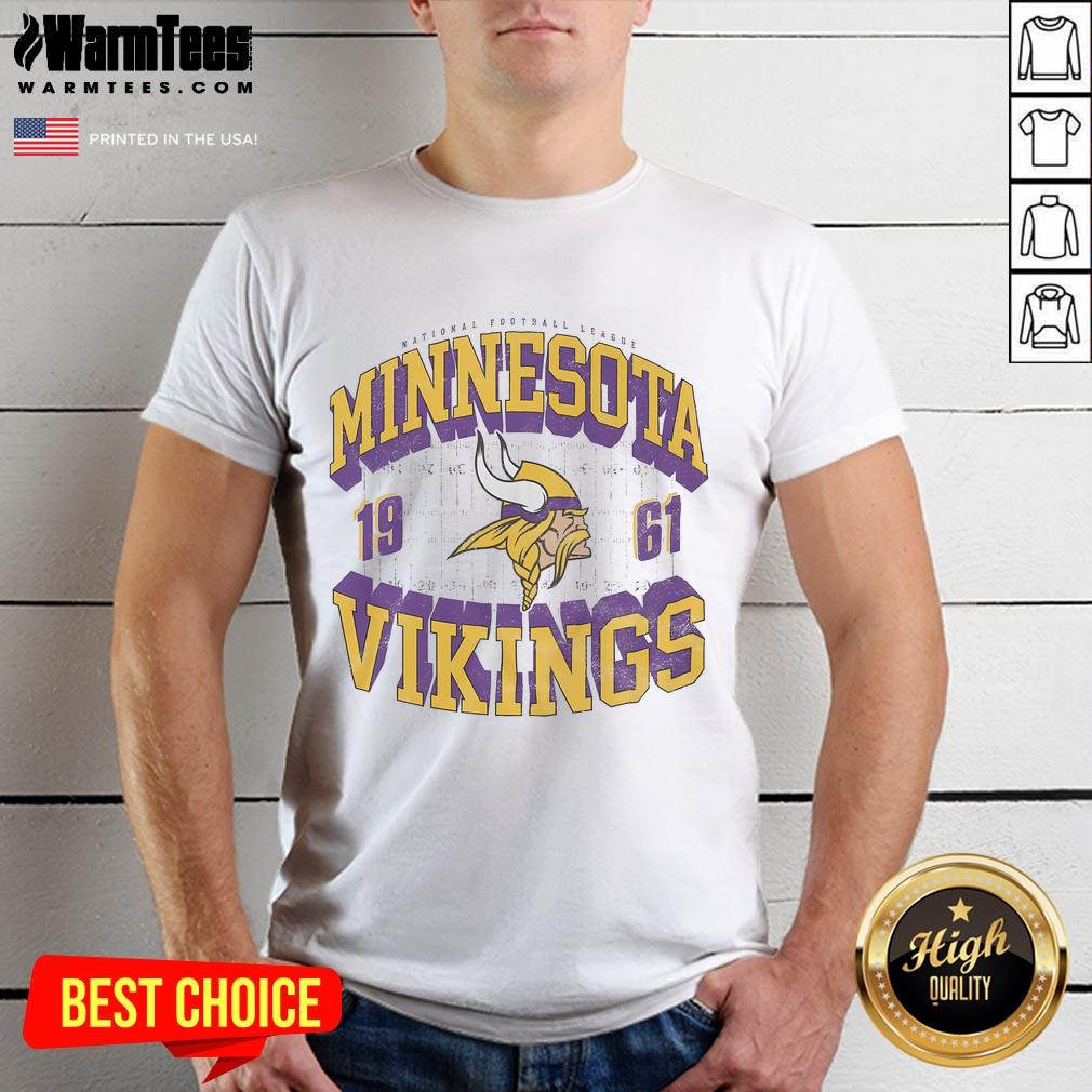 Awesome Minnesota Vikings Field Arched Wordmark T-Shirt