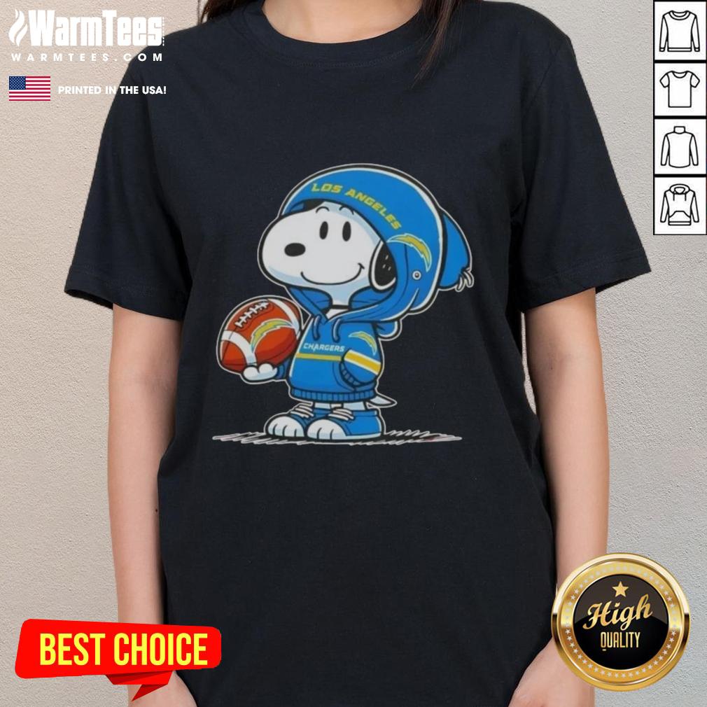 Awesome Peanuts Snoopy Wearing Hoodie Los Angeles Chargers And Smilling At Fans T-Shirt - Image 3
