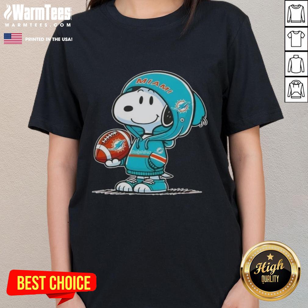Awesome Peanuts Snoopy Wearing Hoodie Miami Dolphins And Smiling At Fans T-Shirt - Image 3