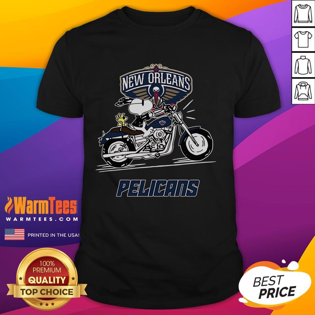 Awesome Snoopy And Woodstock Driving Motorbike New Orleans Pelicans T-Shirt