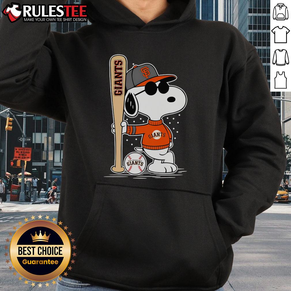 Awesome Snoopy Standing Pose San Francisco Giants Baseball T-Shirt - Image 2