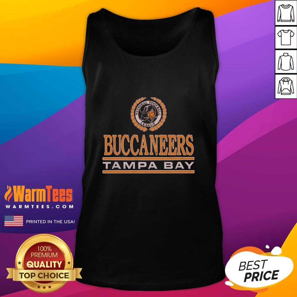 Awesome Tampa Bay Buccaneers Crest T-Shirt - Image 4