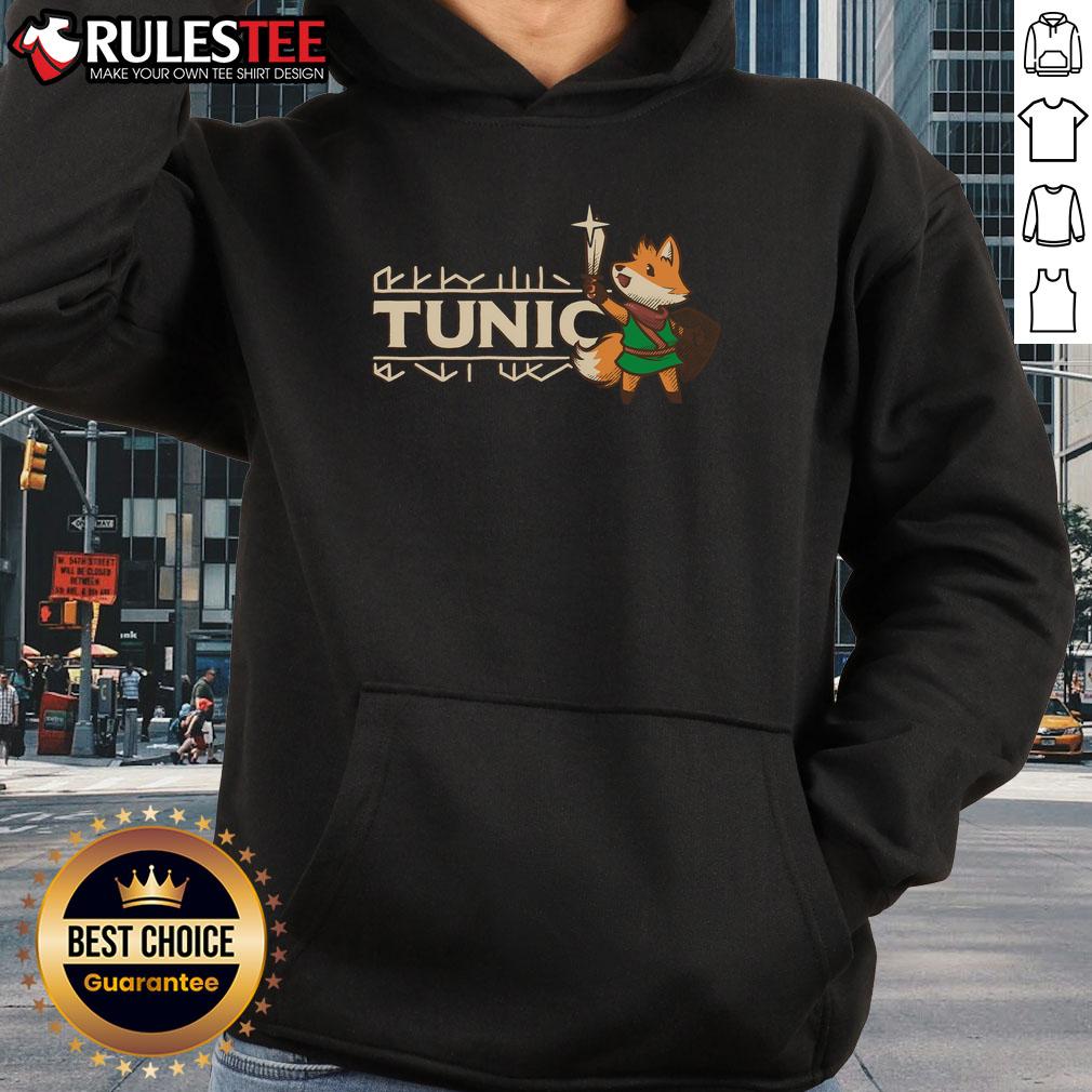 Awesome Tunic Fox Vintage Gamer T-Shirt - Image 2