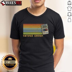 Awesome Vintage Handheld Gamer T-Shirt