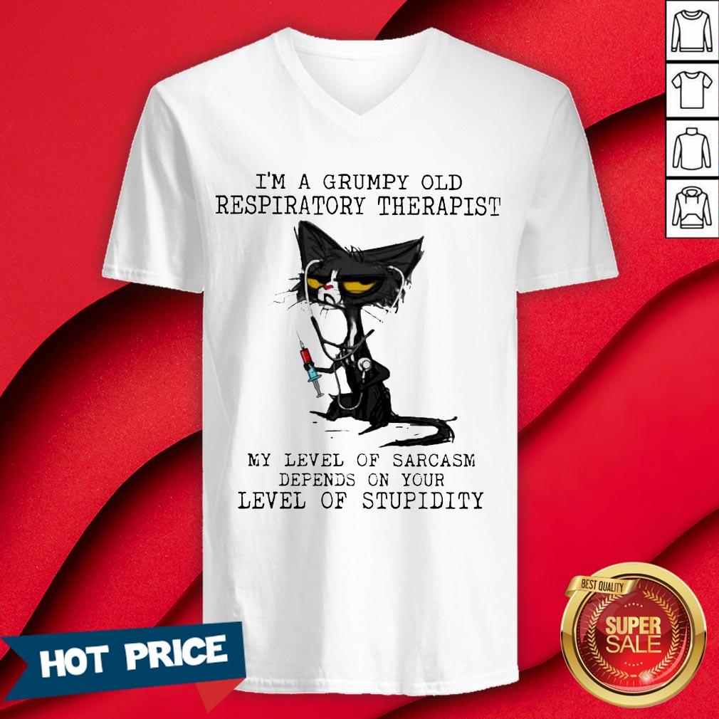 Black Cat Nurse I'm A Grumpy Old Respiratory Therapist My Level Of Sarcasm Depends On Your Level Of Stupidity Shirt - Image 3