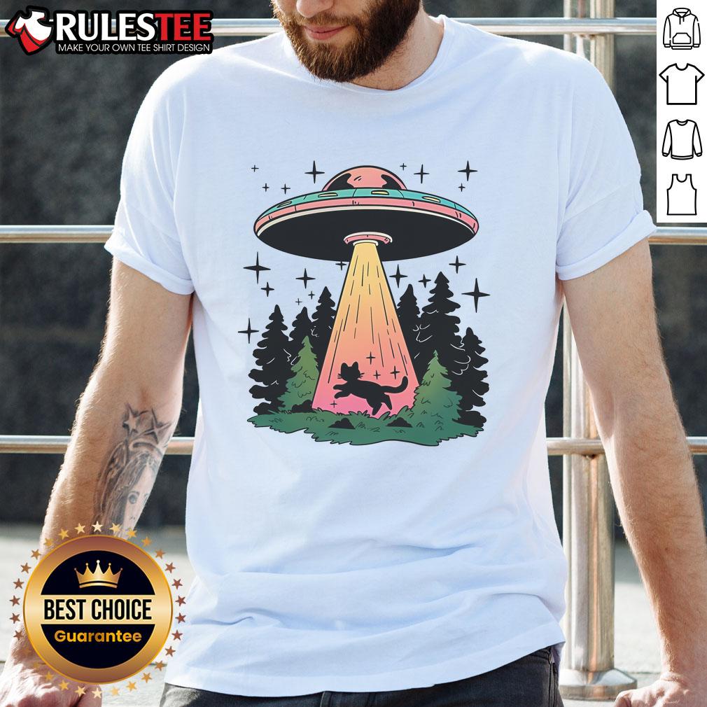 Cute Cat To The Mothership UFO T-Shirt