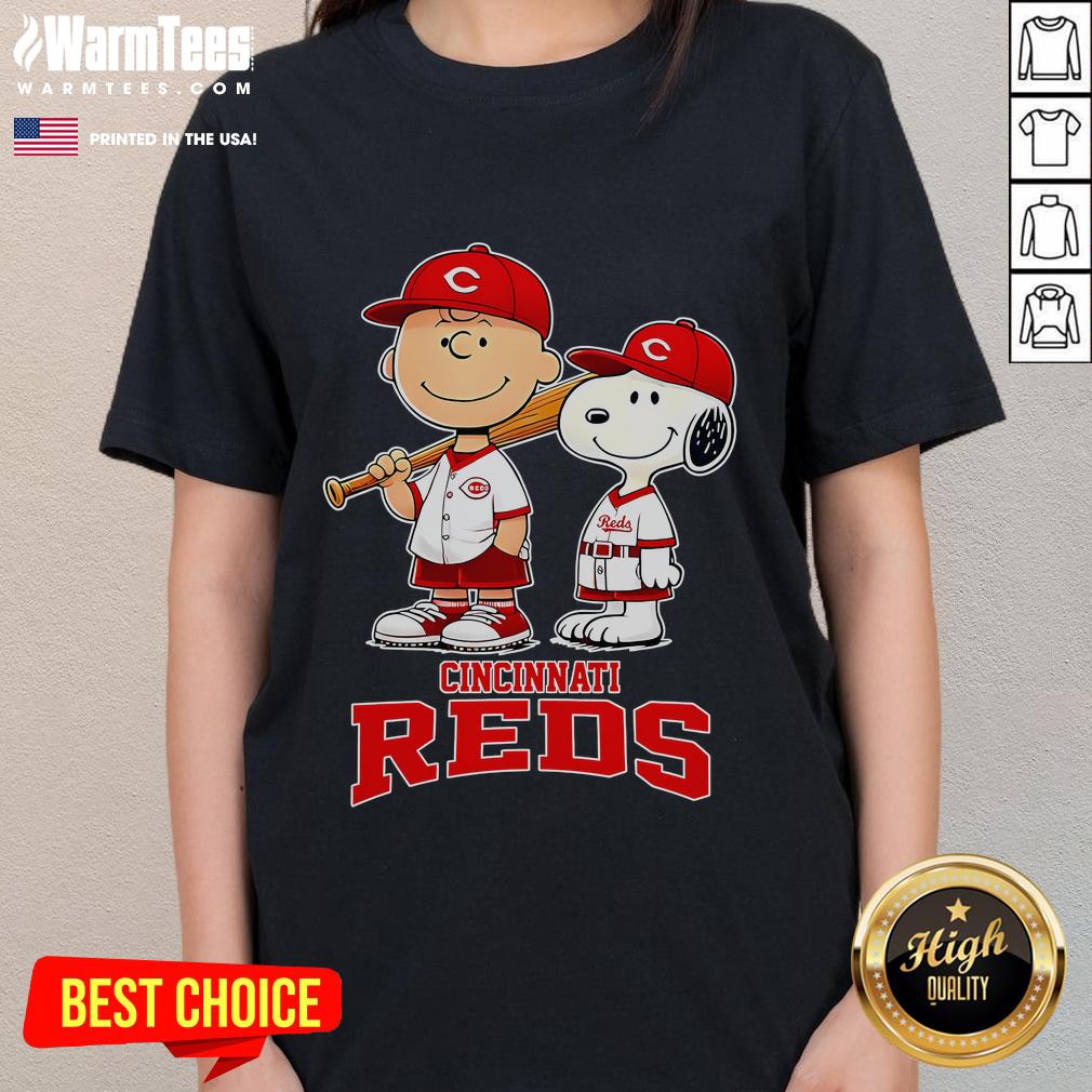Cute Cincinnati Reds Charlie Brown And Snoopy Baseball Cartoon Fan T-Shirt - Image 3