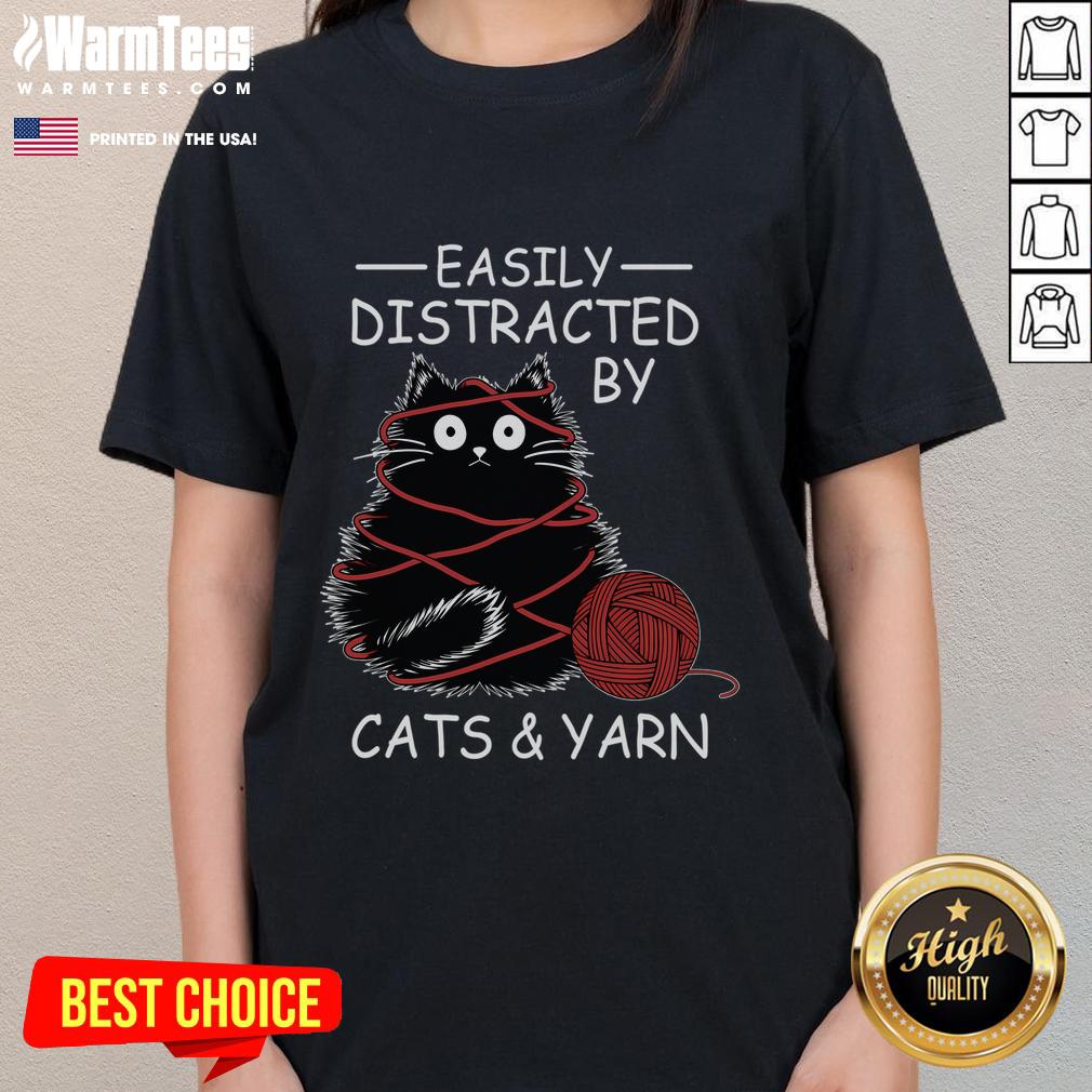 Cute Easily Distracted By Cats And Yarn Kitten Lover Crochet T-Shirt - Image 3