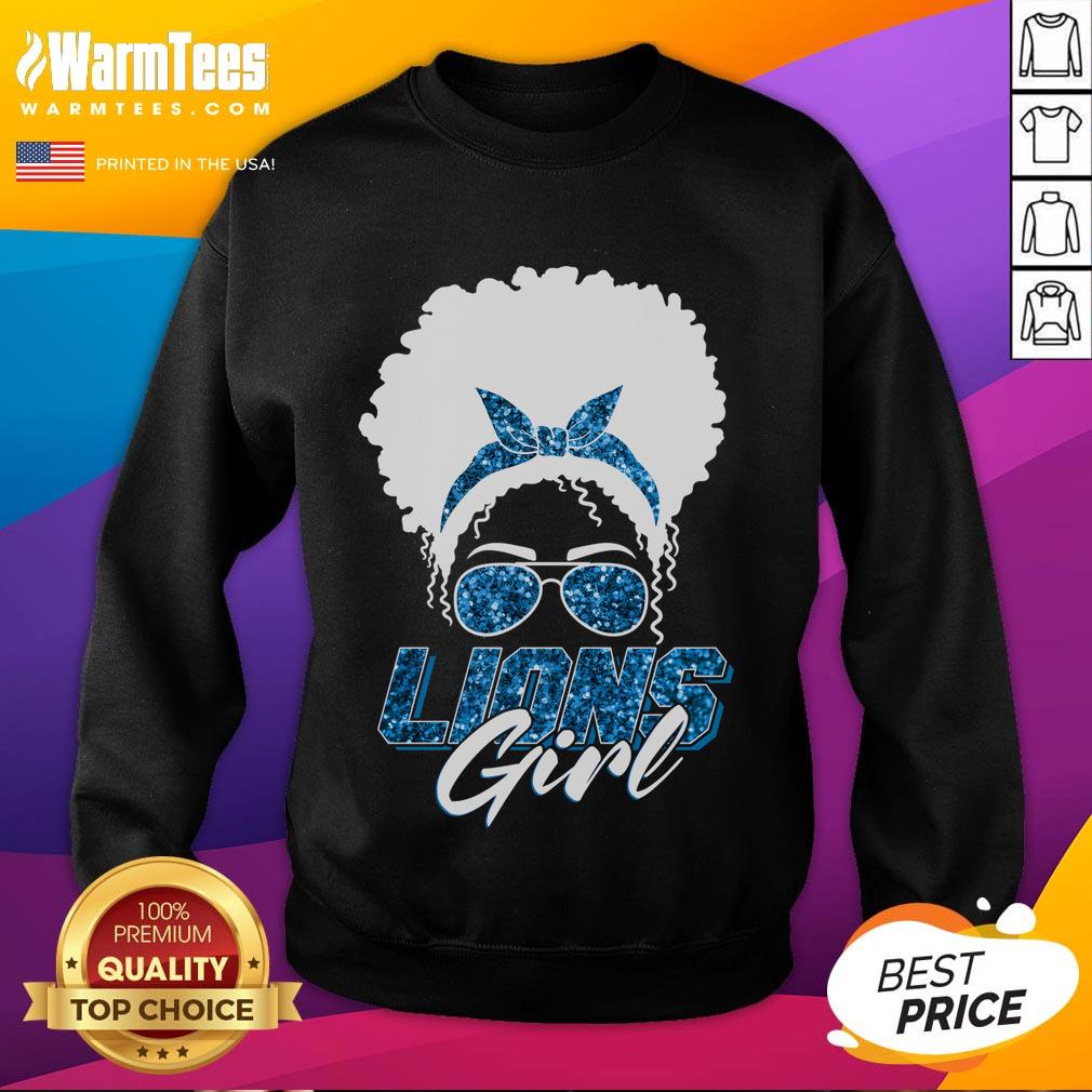 Cute Lions Girl Bandana Afro Hair Football Fan T-Shirt - Image 5