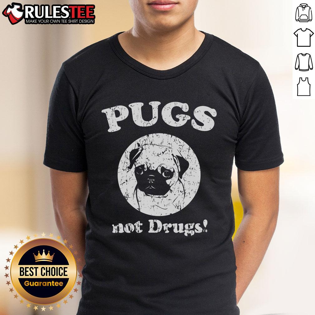 Cute Pugs Not Drugs Dog T-Shirt