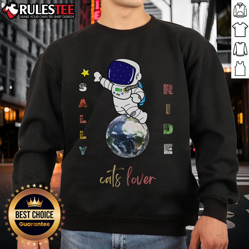 Cute Sally Ride Cats Lover Astronaut T-Shirt - Image 5