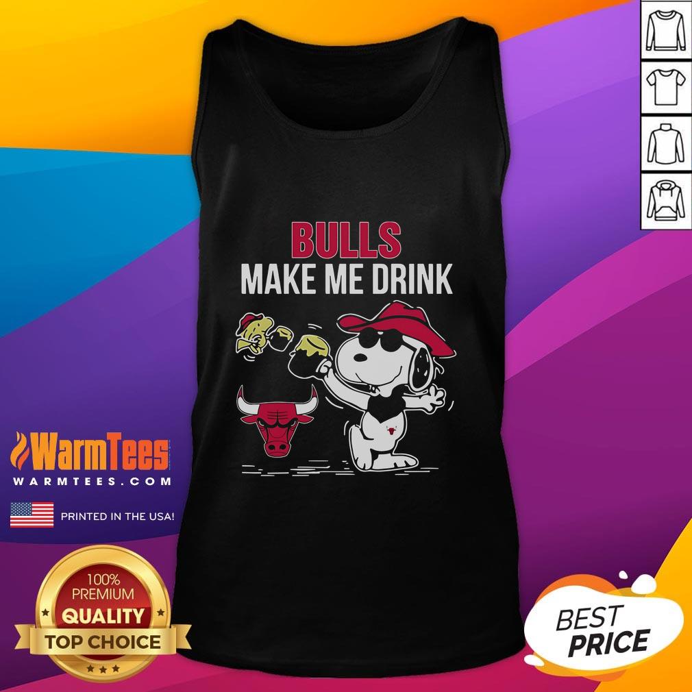 Cute Snoopy And Woodstock Chicago Bulls Make Me Drink T-Shirt - Image 4