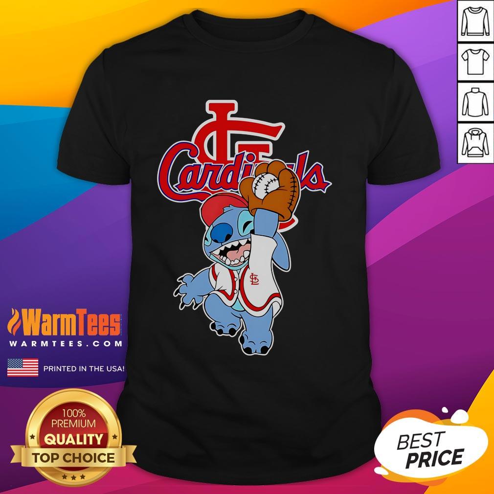 Cute Stitch Play Baseball St Louis Cardinals T-Shirt