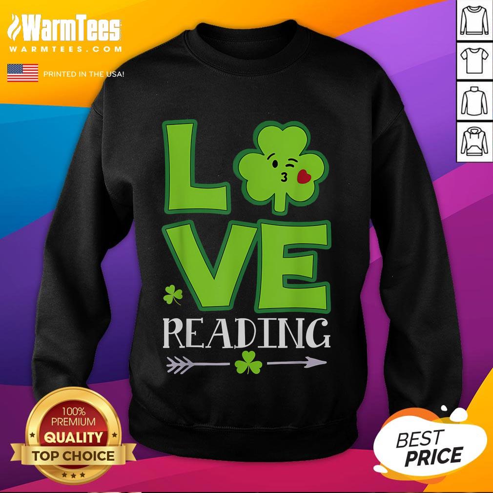 Funny Love Shamrock Reading Teacher St Patrick's Day T-Shirt - Image 5