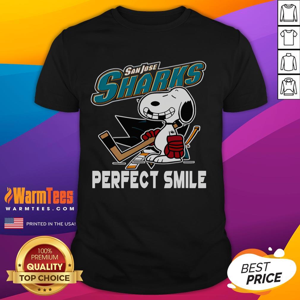 Funny NHL San Jose Sharks Snoopy Perfect Smile The Peanuts Movie Hockey T-Shirt