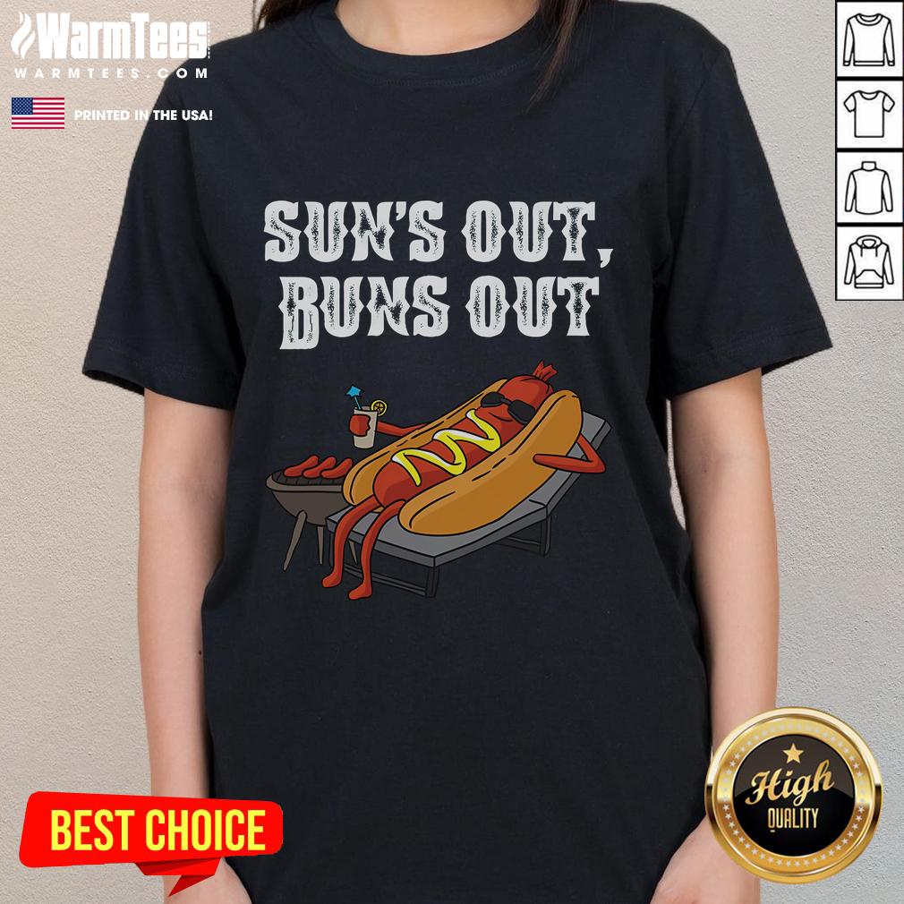 Funny Suns Out Hot Dog Buns Out Sausage BBQ Food Lover T-Shirt - Image 3