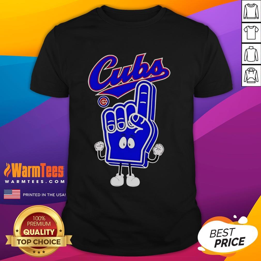 Good Foam Hand Number One Finger Chicago Cubs T-Shirt