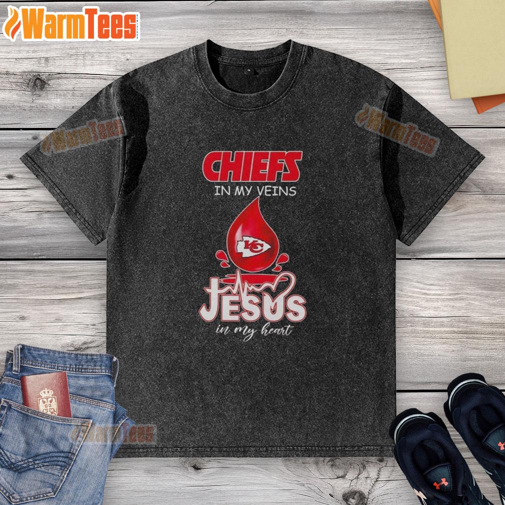 Good Kansas City Chiefs In My Veins Jesus In My Heart Drops Of Water Football Lovers T-Shirt - Image 6