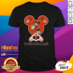 Good Mickey Hands Heart Cincinnati Bengals Football T-Shirt
