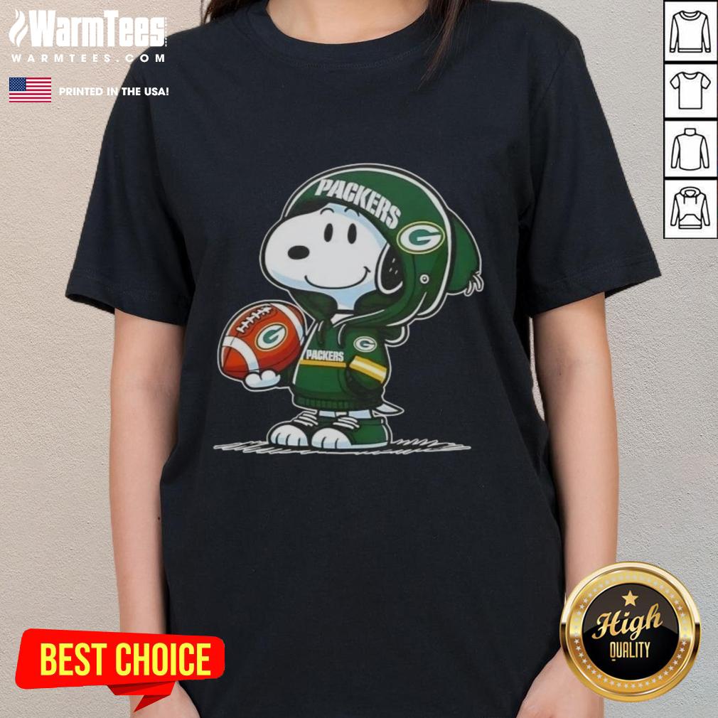 Good Peanuts Snoopy Wearing Hoodie Green Bay Packers And Smiling At Fans T-Shirt - Image 3