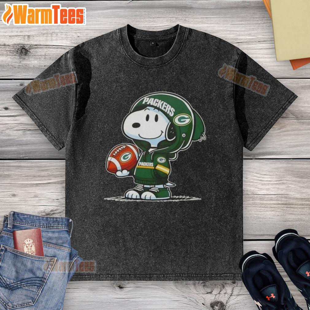 Good Peanuts Snoopy Wearing Hoodie Green Bay Packers And Smiling At Fans T-Shirt - Image 6