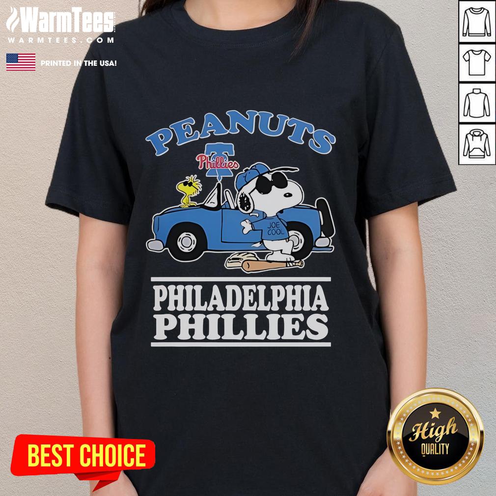 Good Snoopy Peanuts X Philadelphia Phillies For Fans 2025 T-Shirt - Image 3