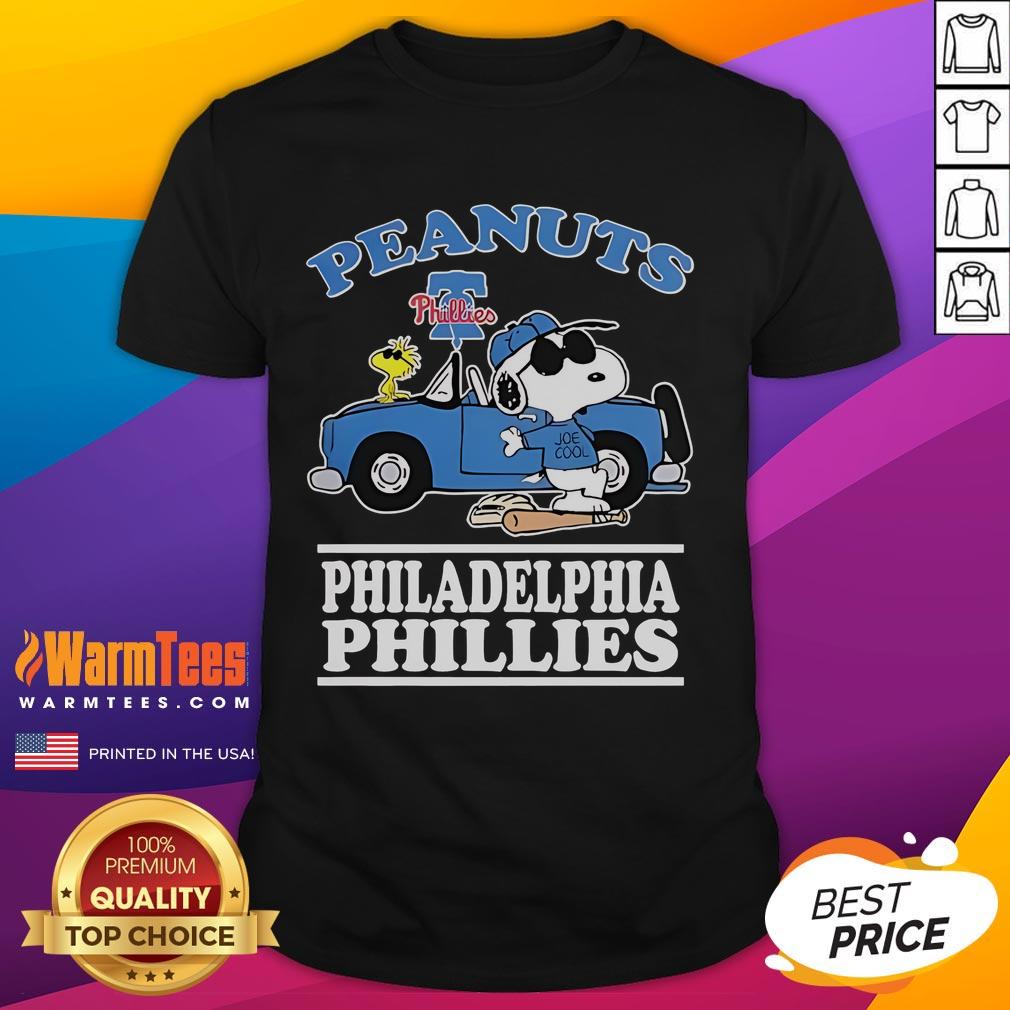 Good Snoopy Peanuts X Philadelphia Phillies For Fans 2025 T-Shirt