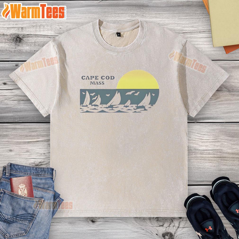 Good The Hunting Wives Sophie O'neil Cape With Cod Mass T-Shirt - Image 6