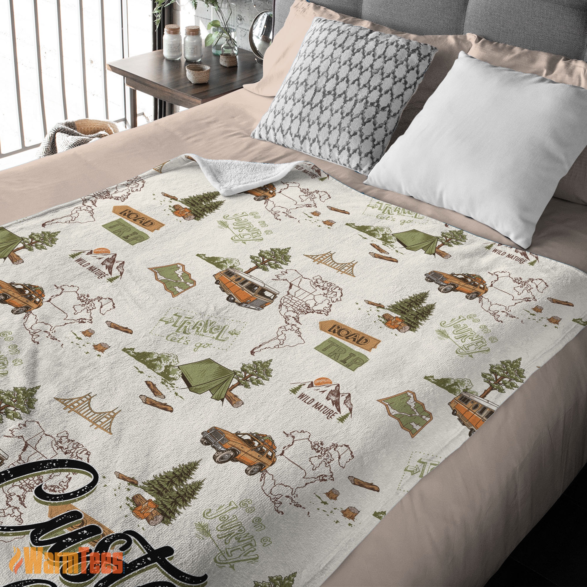 Happy Camping Theme Velveteen Plush Blanket Fleece Customized Blanket - Image 3