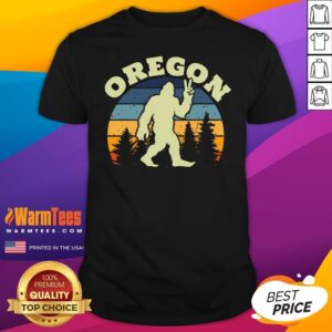 Hot Oregon Us State Bigfoot Sasquatch Silhouette Sunset T-Shirt