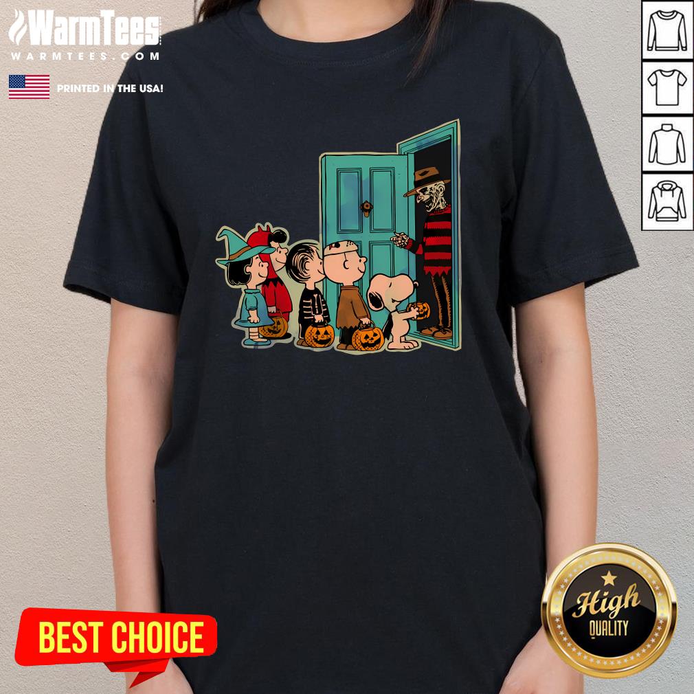 Hot Treats Or Nightmares Peanuts Snoopy Freddy Krueger Halloween T-Shirt - Image 2