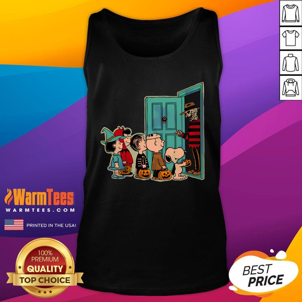 Hot Treats Or Nightmares Peanuts Snoopy Freddy Krueger Halloween T-Shirt - Image 5