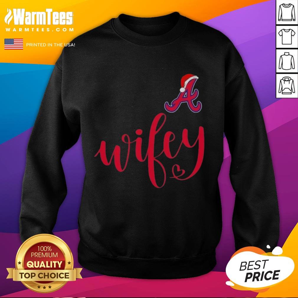 Hot Wifey Atlanta Braves Santa Hat Merry Christmas T-Shirt - Image 5