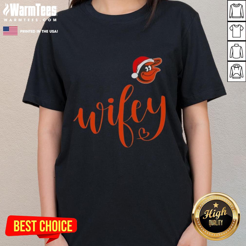 Hot Wifey Baltimore Orioles Santa Hat Merry Christmas T-Shirt - Image 3