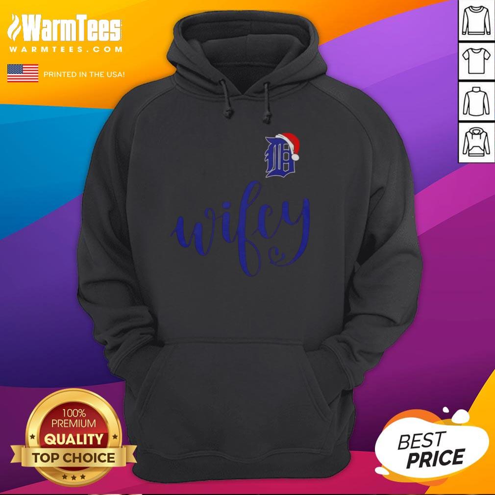 Hot Wifey Detroit Tigers Santa Hat Merry Christmas T-Shirt - Image 2