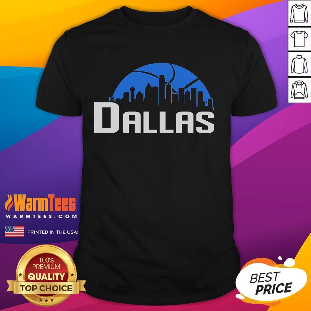 Nice Dallas Cityscape Skyline T-Shirt