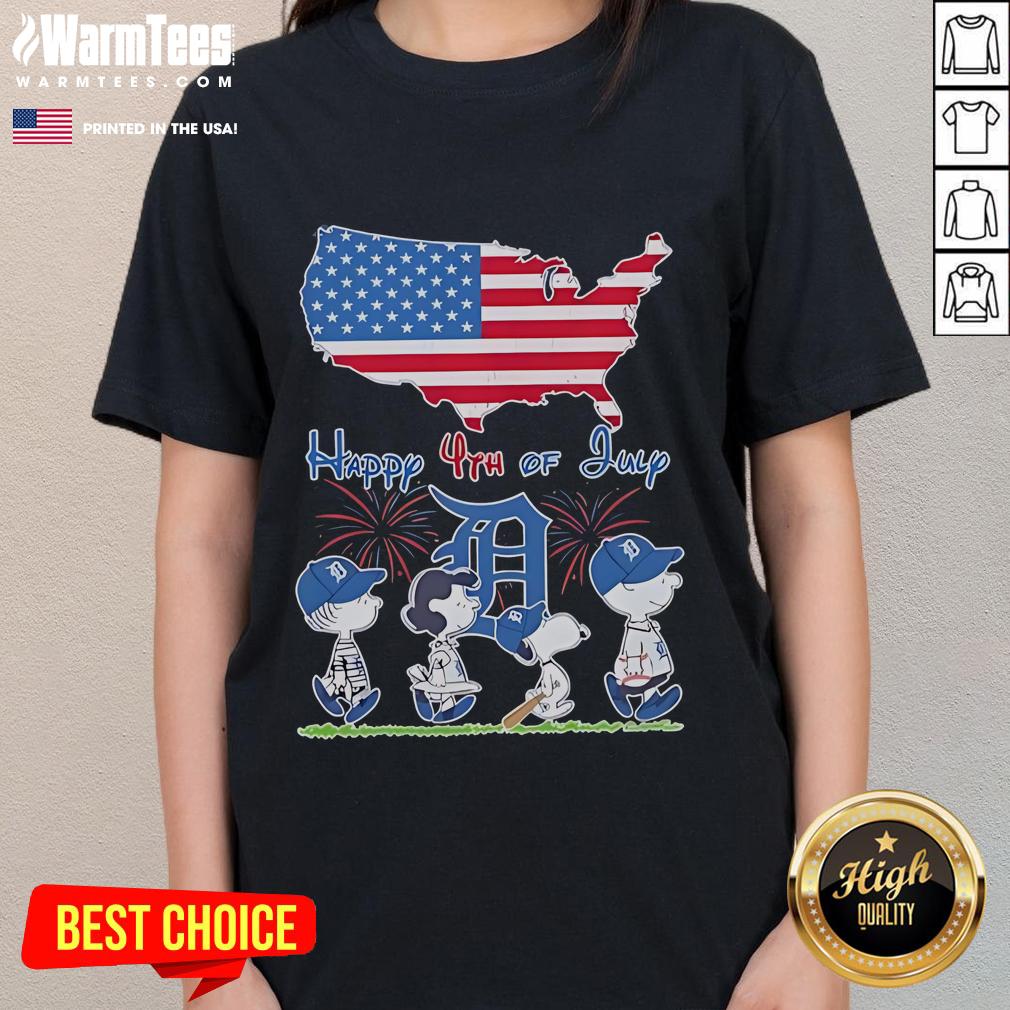 Nice Detroit Tigers Snoopy And Friends Happy 4th Of July Flag American T-Shirt - Image 3