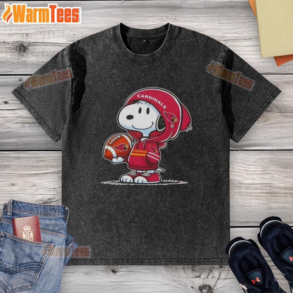 Nice Peanuts Snoopy Wearing Hoodie Arizona Cardinals And Smiling At Fans T-Shirt - Image 6