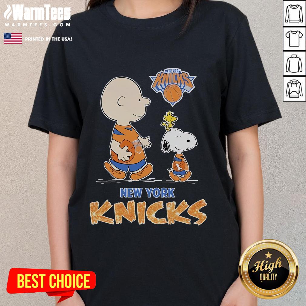 Nice Snoopy And Charlie Brown The Peanuts New York Knicks T-Shirt - Image 3