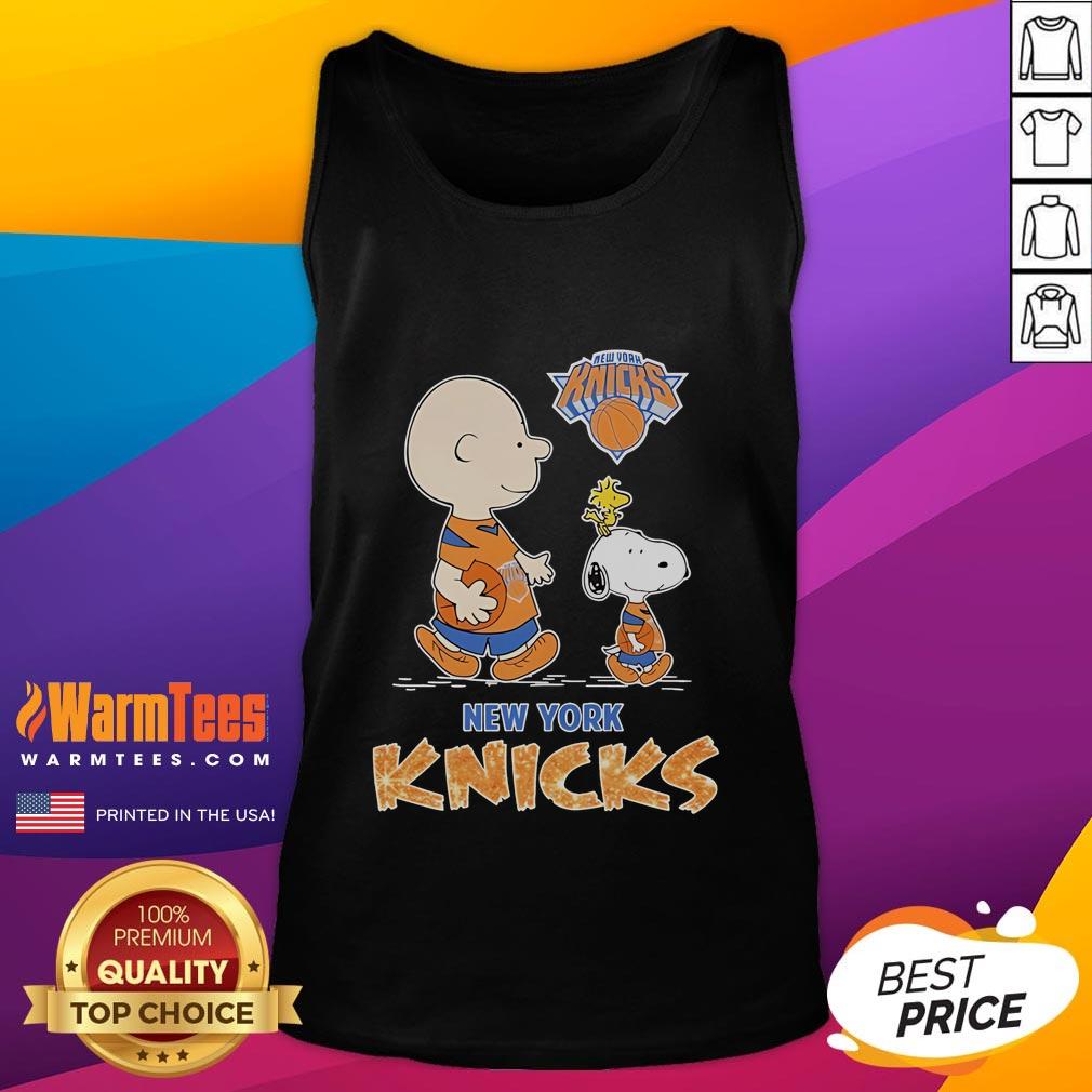 Nice Snoopy And Charlie Brown The Peanuts New York Knicks T-Shirt - Image 4
