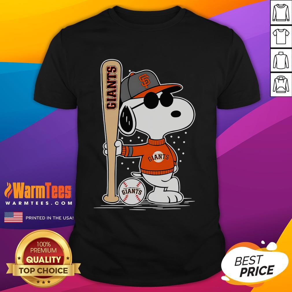 Nice Snoopy Standing Pose San Francisco Giants Baseball T-Shirt