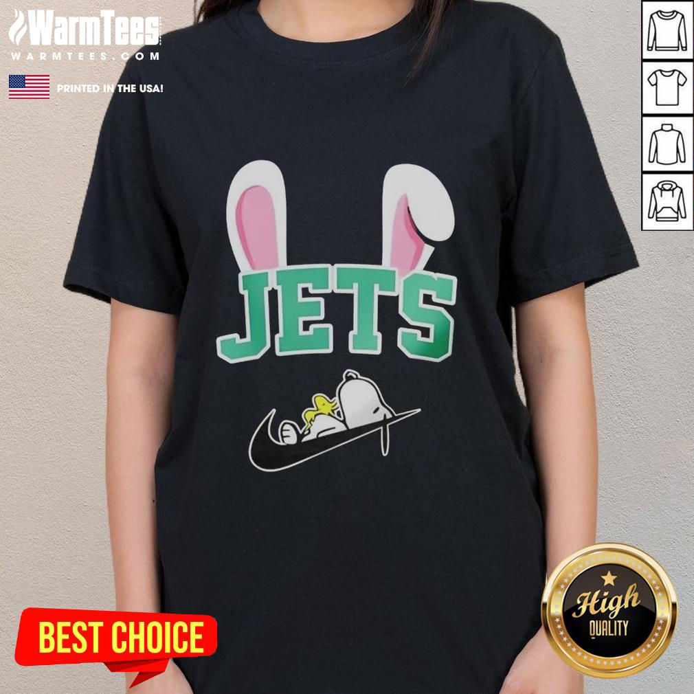Official New York Jets X Snoopy Happy Easter T-Shirt - Image 3