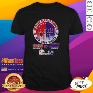 Official Rutgers Scarlet Knights And New York Giants Helmet City Skyline T-Shirt