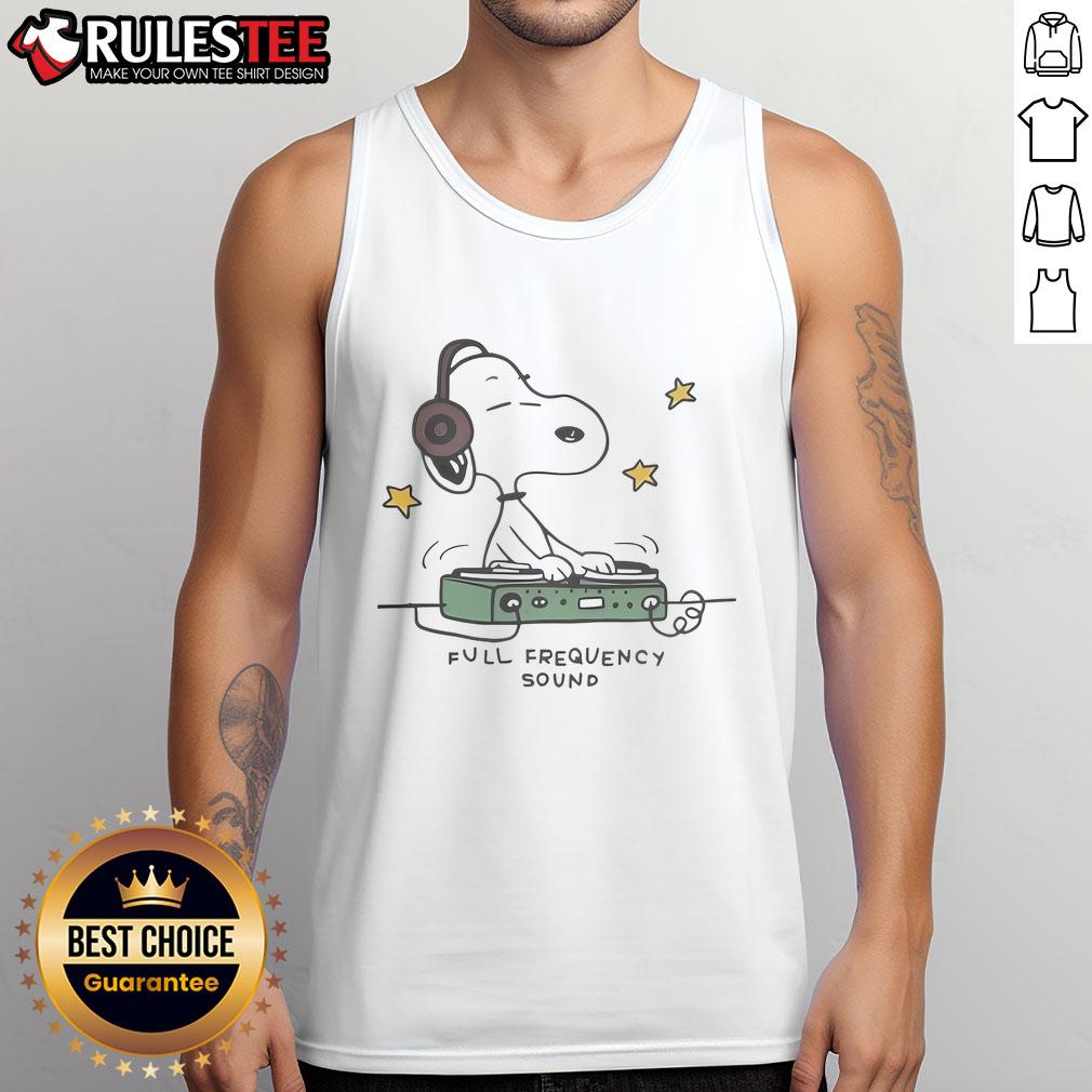 Official Snoopy DJ Full Frequency Sound T-Shirt - Image 4