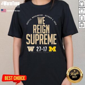 Alternative view of Official Washington Huskies Vs Michigan Wolverines 2024 Score T-Shirt