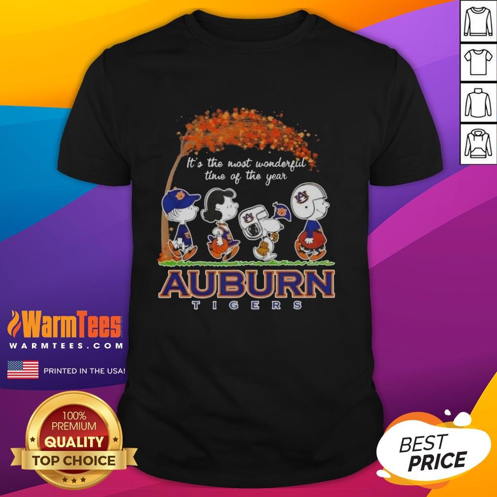 Premium Auburn Tigers X Peanuts Snoopy And Friends Autumn It's The Most Wonderful Time Of The Year T-Shirt